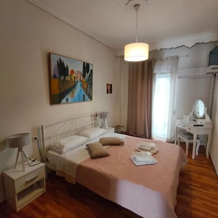 Elegant Central Apartment In Vólos Extérieur photo